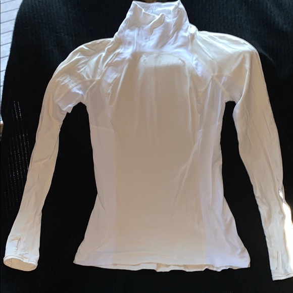 Lululemon vintage long sleeve turtleneck - Picture 1 of 8